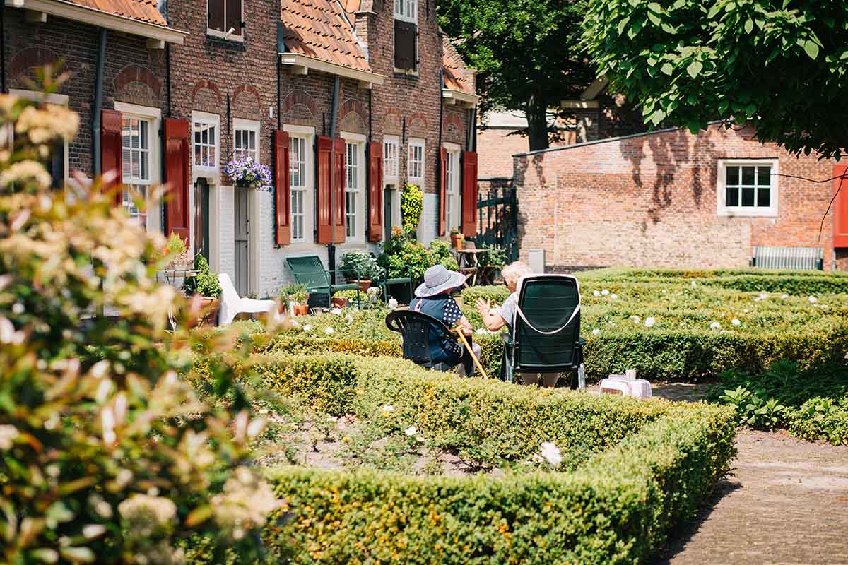 Here’s a free resource to help create drought-tolerant, water-wise landscaping in your home garden